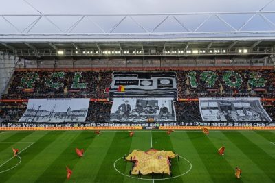 Un superbe tifo animé, Danso, Aurier… Bollaert a mis les petits plats dans les grands pour sa 79e consécutive à guichets fermés