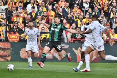 Pourquoi Nidal Celik est sorti à la pause de RC Lens-Metz