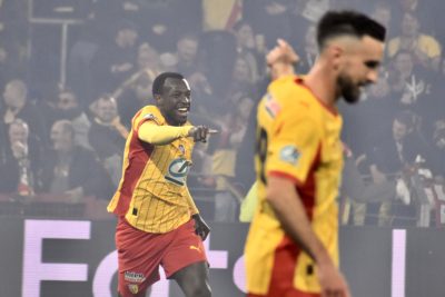 RC Lens – Toulouse (4-1) : Les tops et les flops de la rédac’