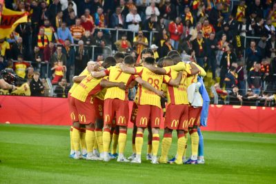 [CdF] RC Lens – Toulouse : Pierre Sage va compter sur les mêmes joueurs, découvrez le groupe complet