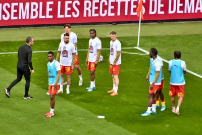 Sans ultras, mais avec du monde en Marek et 20 000 personnes à Bollaert pour Lens – Rouen