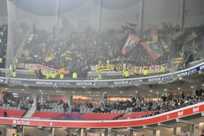 En chemin pour le derby Lille – Lens, un supporter lensois est décédé, victime d’un arrêt cardiaque