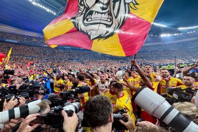 Les Lensois couronnés, toutes les photos de la fête au Stade de France !