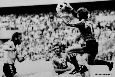 Le RC Lens en finale : 1975, les Sang et Or la tête haute face à la grande équipe des Verts